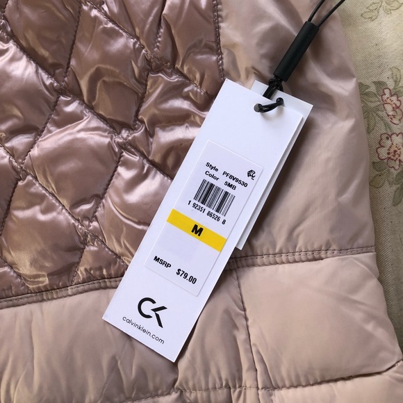 Calvin Klein Performance Vest - Picture 2 of 5